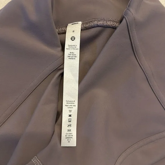 Lululemon Instill HR Tight 8 NWOT - Picture 6 of 6